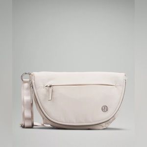 Lululemon All Night Festival Bag Micro, White Opal
